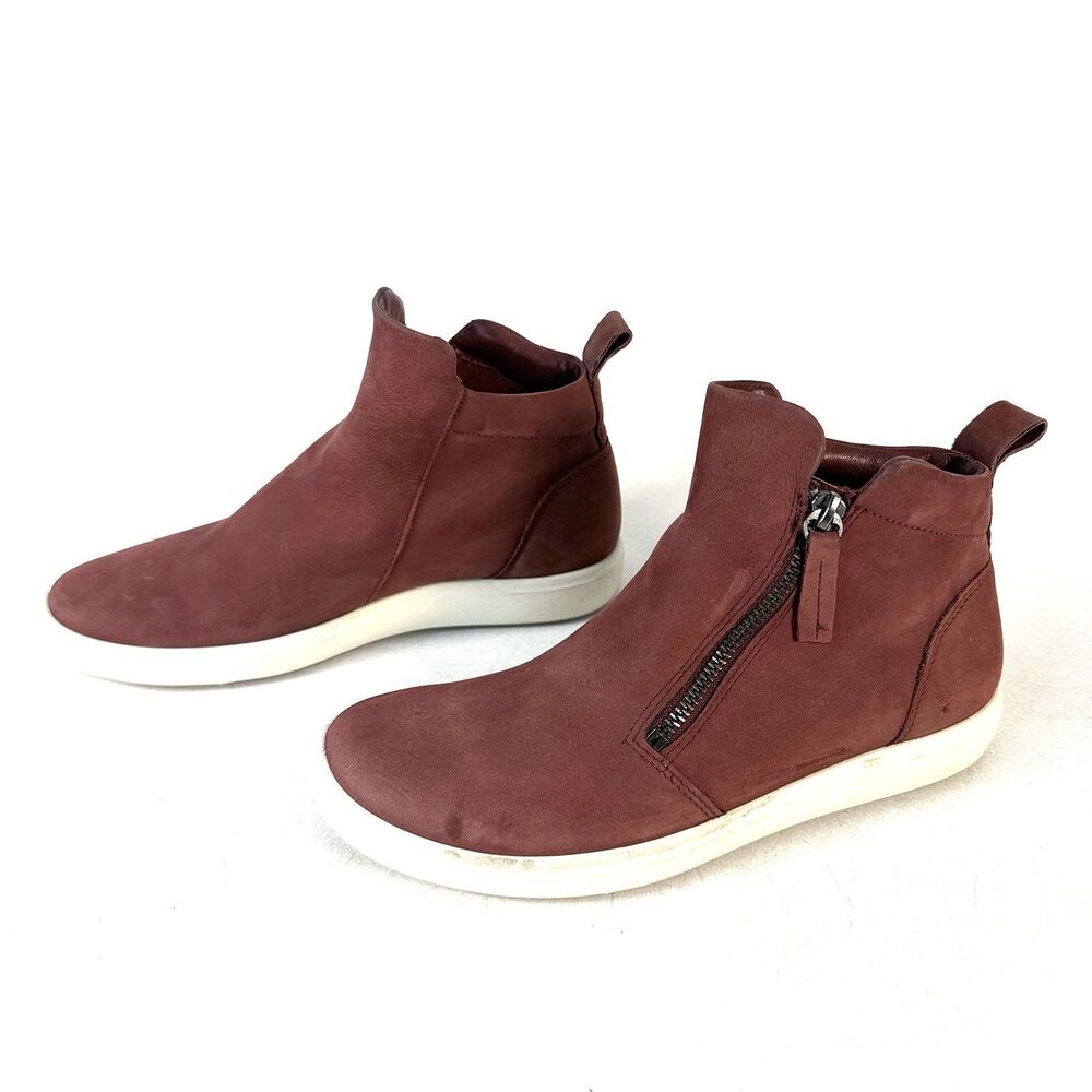 ECCO Women's Burgundy Red Soft 7 Nubuck Ankle Boot Size 38 7.5 High Top Sneaker